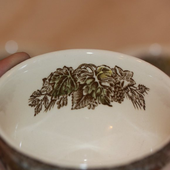 Johnson Brothers Winter Farm Scene Tea, Coffee Cups Made In England Lot of 4 - Picture 4 of 5